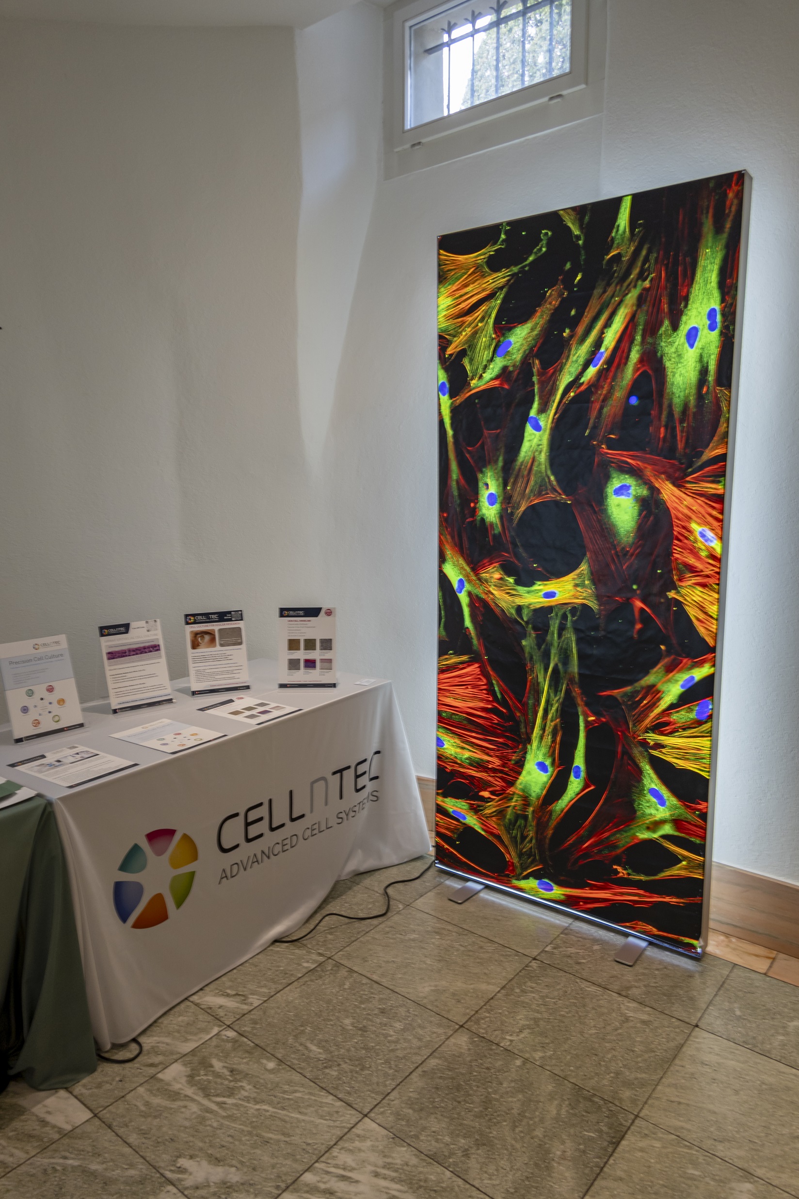 cellNtec booth at SCRM Annual Meeting 2023